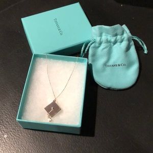Tiffany’s graduation cap & tassel charm with chain
